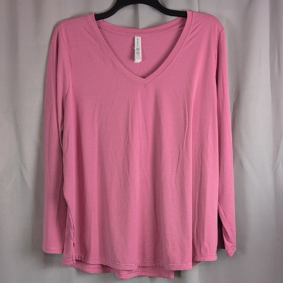 Athleta Pink Long Sleeve Blouse with Relaxed Fit - Picture 1 of 5